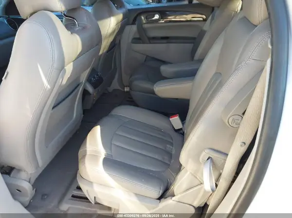 5GAKRAKD0GJ238702 2016 BUICK ENCLAVE - Image 8