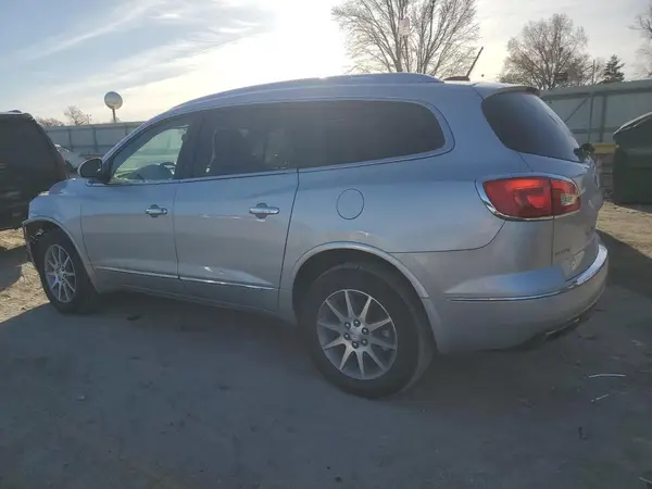 5GAKRAKD0GJ282828 2016 BUICK ENCLAVE - Image 2