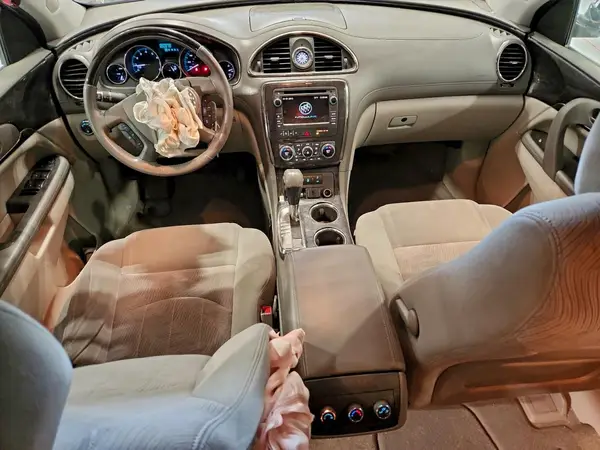 5GAKRAKD0HJ227457 2017 BUICK ENCLAVE - Image 8