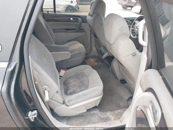 5GAKRAKD0HJ248504 2017 BUICK ENCLAVE - Image 8