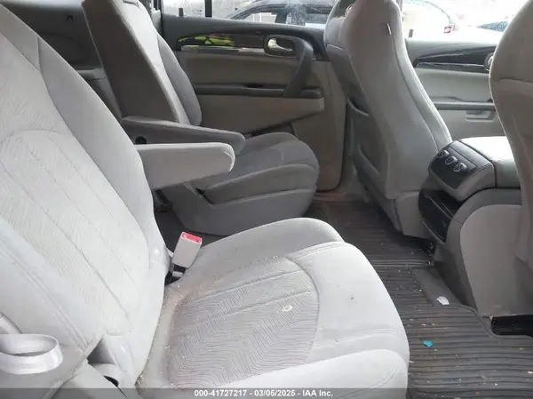 5GAKRAKD0HJ319412 2017 BUICK ENCLAVE - Image 8