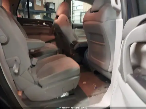 5GAKRAKD1GJ273460 2016 BUICK ENCLAVE - Image 8