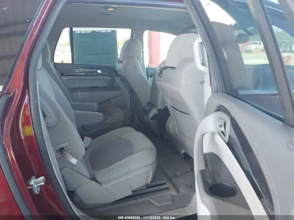 5GAKRAKD1HJ211669 2017 BUICK ENCLAVE - Image 8