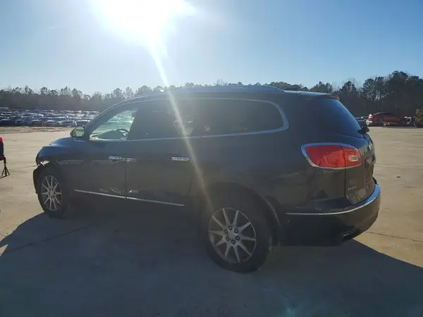 5GAKRAKD2GJ182990 2016 BUICK ENCLAVE - Image 2