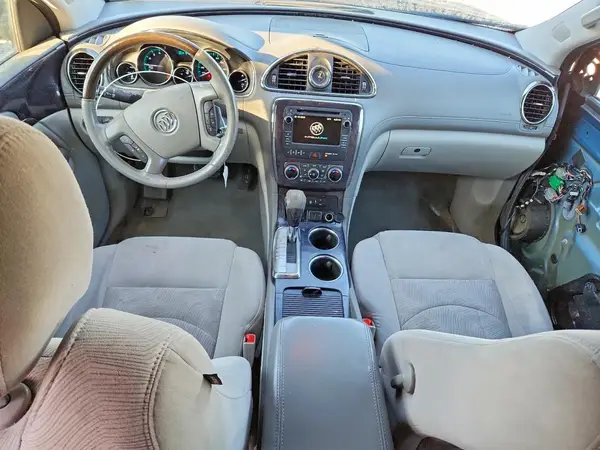 5GAKRAKD2HJ141079 2017 BUICK ENCLAVE - Image 8