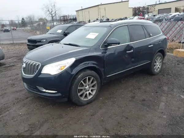 5GAKRAKD2HJ190136 2017 BUICK ENCLAVE - Image 2