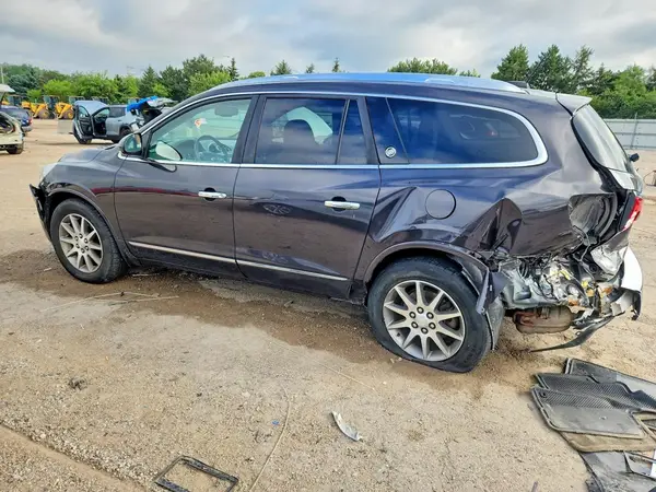 5GAKRAKD2HJ320397 2017 BUICK ENCLAVE - Image 2