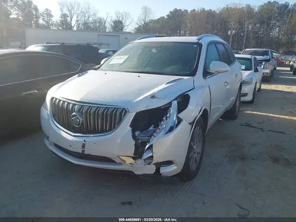 5GAKRAKD3GJ310833 2016 BUICK ENCLAVE - Image 2
