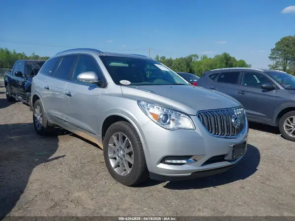 5GAKRAKD3HJ103926 2017 BUICK ENCLAVE - Image 1