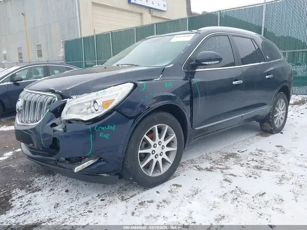 5GAKRAKD3HJ144122 2017 BUICK ENCLAVE - Image 2