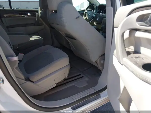 5GAKRAKD3HJ223225 2017 BUICK ENCLAVE - Image 8