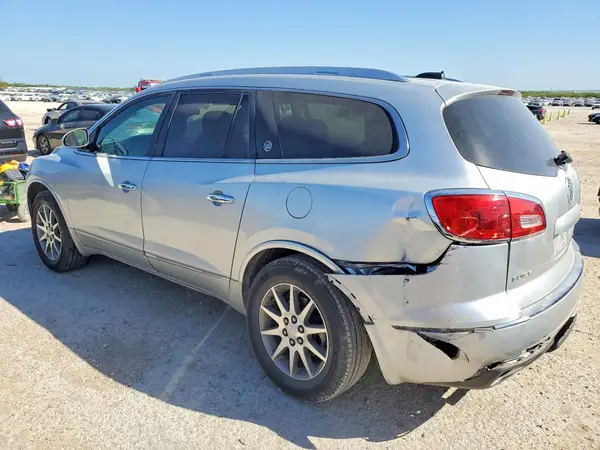 5GAKRAKD3HJ339847 2017 BUICK ENCLAVE - Image 2