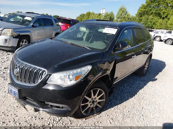 5GAKRAKD4HJ257173 2017 BUICK ENCLAVE - Image 2