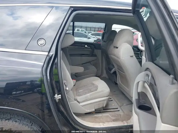 5GAKRAKD4HJ257173 2017 BUICK ENCLAVE - Image 8