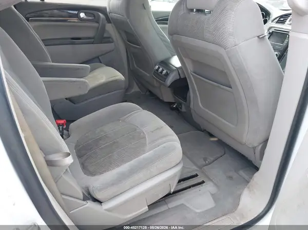 5GAKRAKD4HJ257836 2017 BUICK ENCLAVE - Image 8