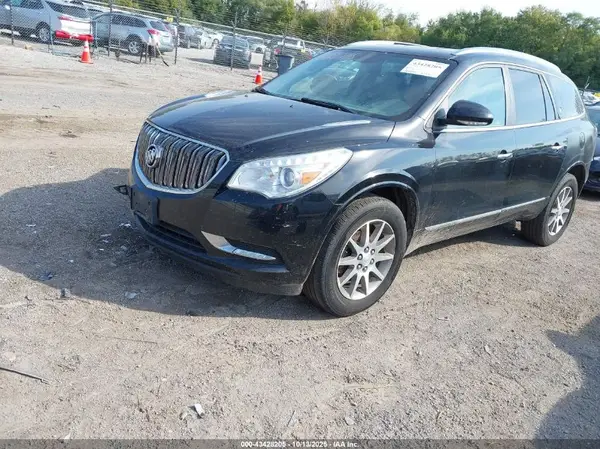 5GAKRAKD4HJ297463 2017 BUICK ENCLAVE - Image 2