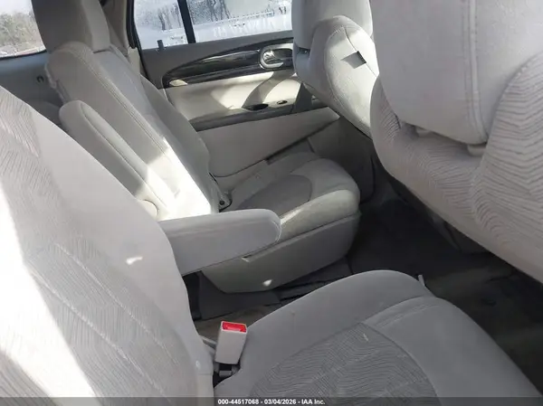 5GAKRAKD5HJ212968 2017 BUICK ENCLAVE - Image 8