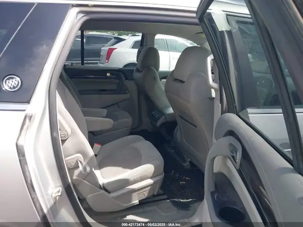 5GAKRAKD5HJ233142 2017 BUICK ENCLAVE - Image 8
