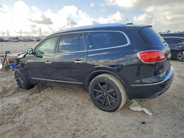 5GAKRAKD5HJ237997 2017 BUICK ENCLAVE - Image 2