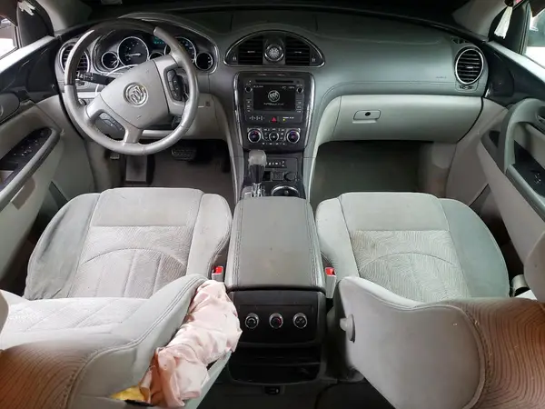 5GAKRAKD5HJ276010 2017 BUICK ENCLAVE - Image 8