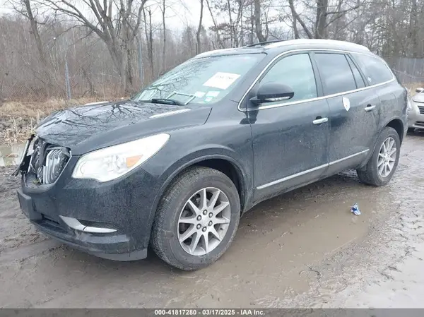 5GAKRAKD5HJ281627 2017 BUICK ENCLAVE - Image 2