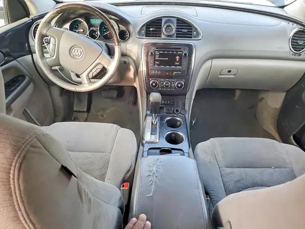 5GAKRAKD6HJ127783 2017 BUICK ENCLAVE - Image 8