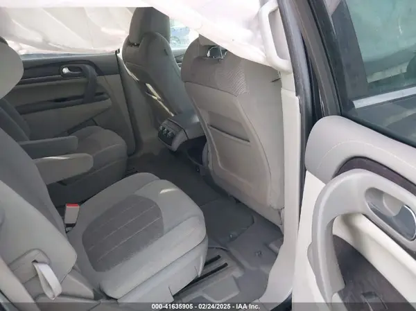 5GAKRAKD6HJ230718 2017 BUICK ENCLAVE - Image 8