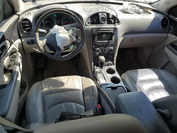 5GAKRAKD7HJ214009 2017 BUICK ENCLAVE - Image 8