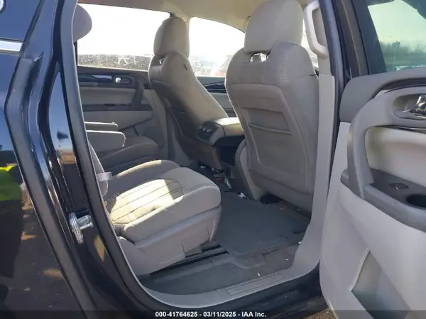 5GAKRAKD7HJ326289 2017 BUICK ENCLAVE - Image 8