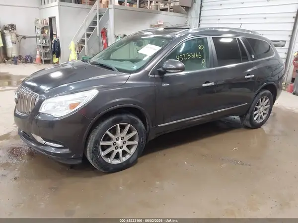 5GAKRAKD8HJ121533 2017 BUICK ENCLAVE - Image 2