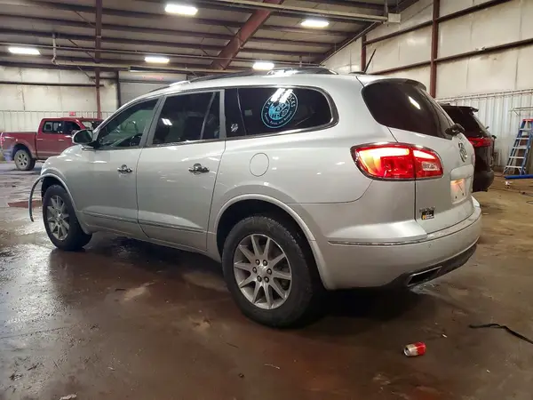 5GAKRAKD8HJ335695 2017 BUICK ENCLAVE - Image 2