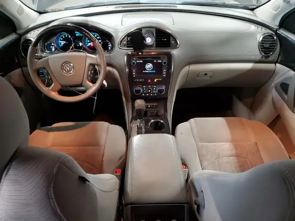 5GAKRAKD9HJ128085 2017 BUICK ENCLAVE - Image 8