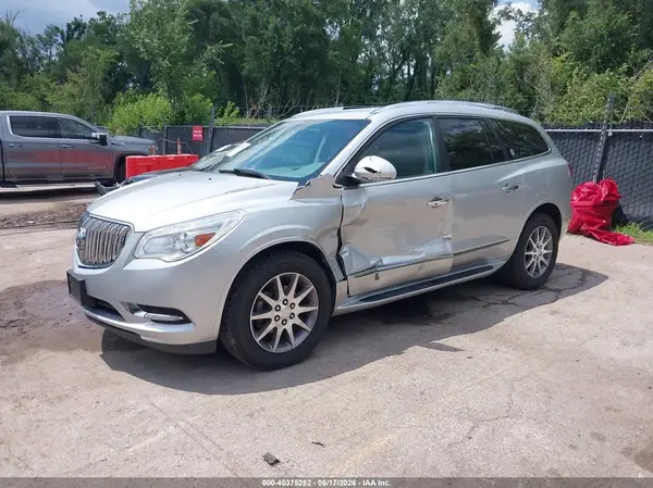 5GAKRAKD9HJ219230 2017 BUICK ENCLAVE - Image 2