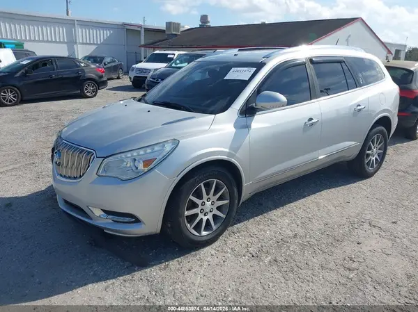 5GAKRAKD9HJ238358 2017 BUICK ENCLAVE - Image 2
