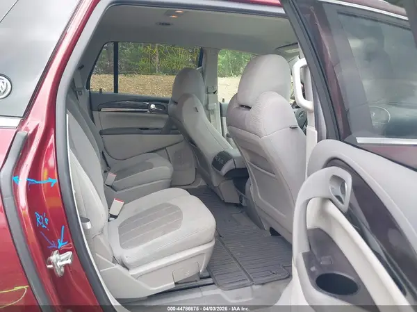 5GAKRAKD9HJ345569 2017 BUICK ENCLAVE - Image 8