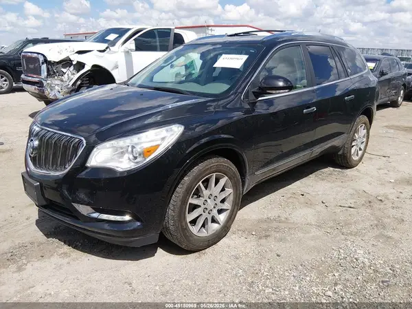 5GAKRAKDXHJ111909 2017 BUICK ENCLAVE - Image 2