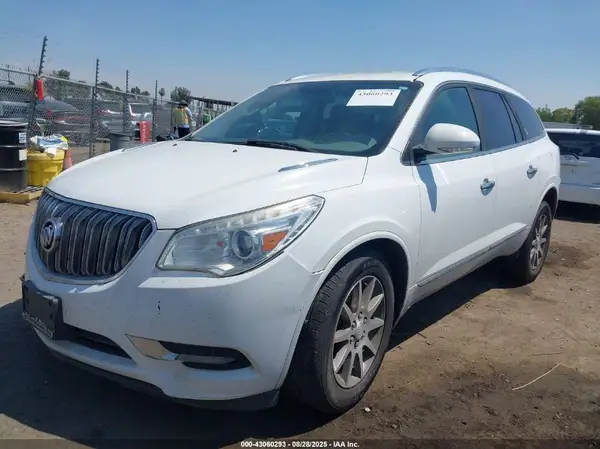 5GAKRAKDXHJ168885 2017 BUICK ENCLAVE - Image 2