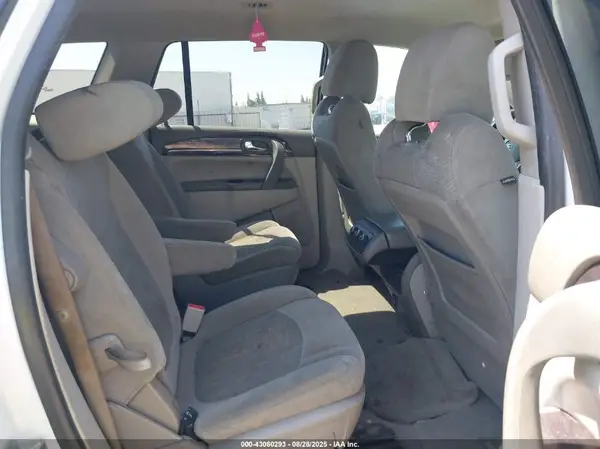 5GAKRAKDXHJ168885 2017 BUICK ENCLAVE - Image 8