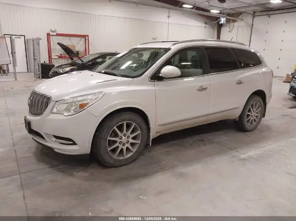 5GAKRAKDXHJ311012 2017 BUICK ENCLAVE - Image 2
