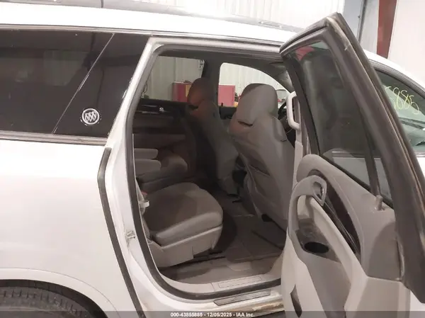 5GAKRAKDXHJ311012 2017 BUICK ENCLAVE - Image 8