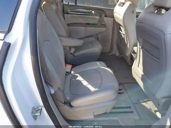 5GAKRBKD0GJ106318 2016 BUICK ENCLAVE - Image 8