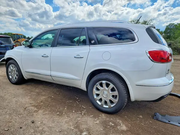 5GAKRBKD0GJ148987 2016 BUICK ENCLAVE - Image 2