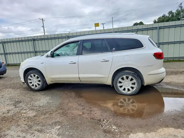 5GAKRBKD0GJ289686 2016 BUICK ENCLAVE - Image 2