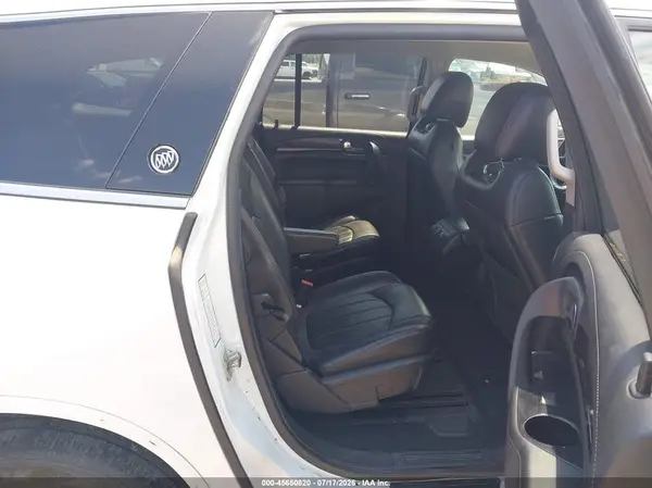 5GAKRBKD0HJ151096 2017 BUICK ENCLAVE - Image 8