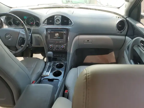5GAKRBKD0HJ271755 2017 BUICK ENCLAVE - Image 8