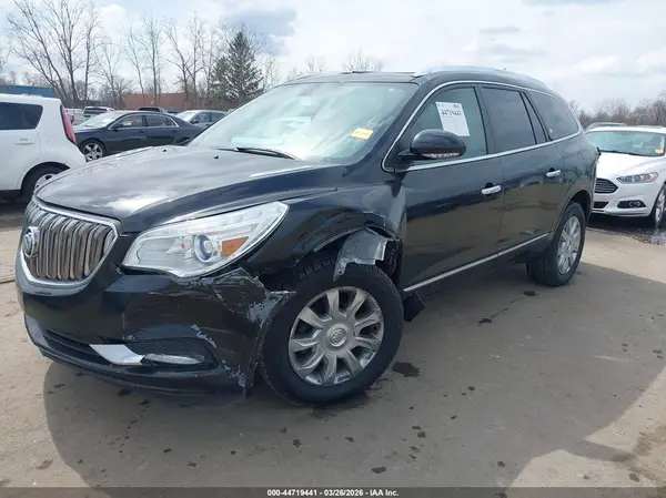5GAKRBKD0HJ340735 2017 BUICK ENCLAVE - Image 2