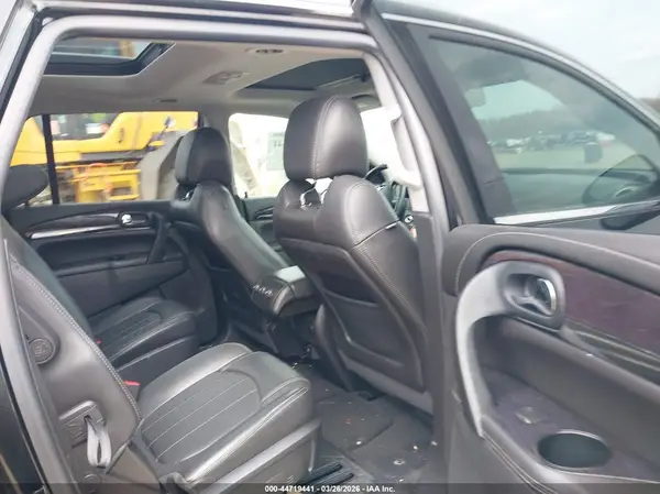 5GAKRBKD0HJ340735 2017 BUICK ENCLAVE - Image 8