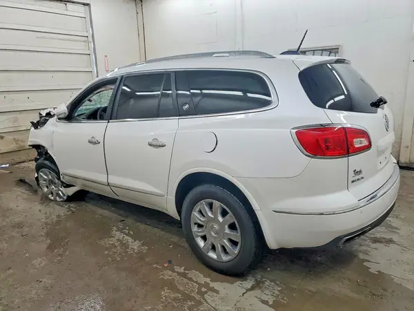 5GAKRBKD1GJ194022 2016 BUICK ENCLAVE - Image 2