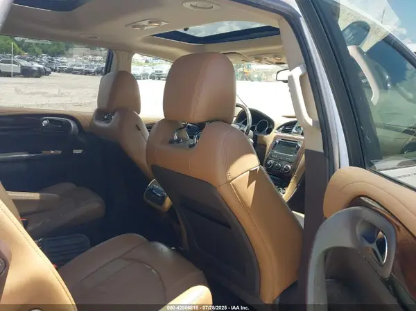 5GAKRBKD1GJ307841 2016 BUICK ENCLAVE - Image 8