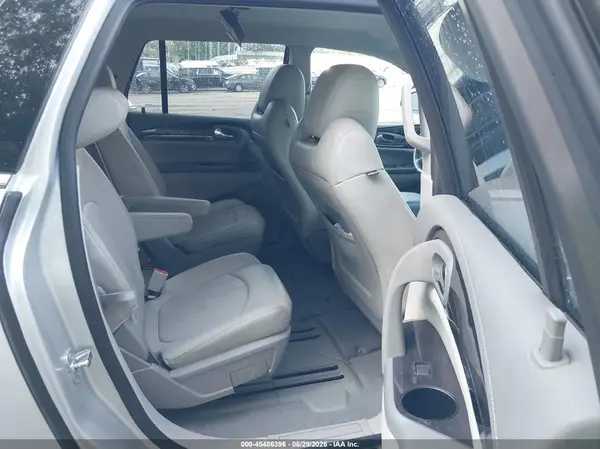 5GAKRBKD1HJ182583 2017 BUICK ENCLAVE - Image 8